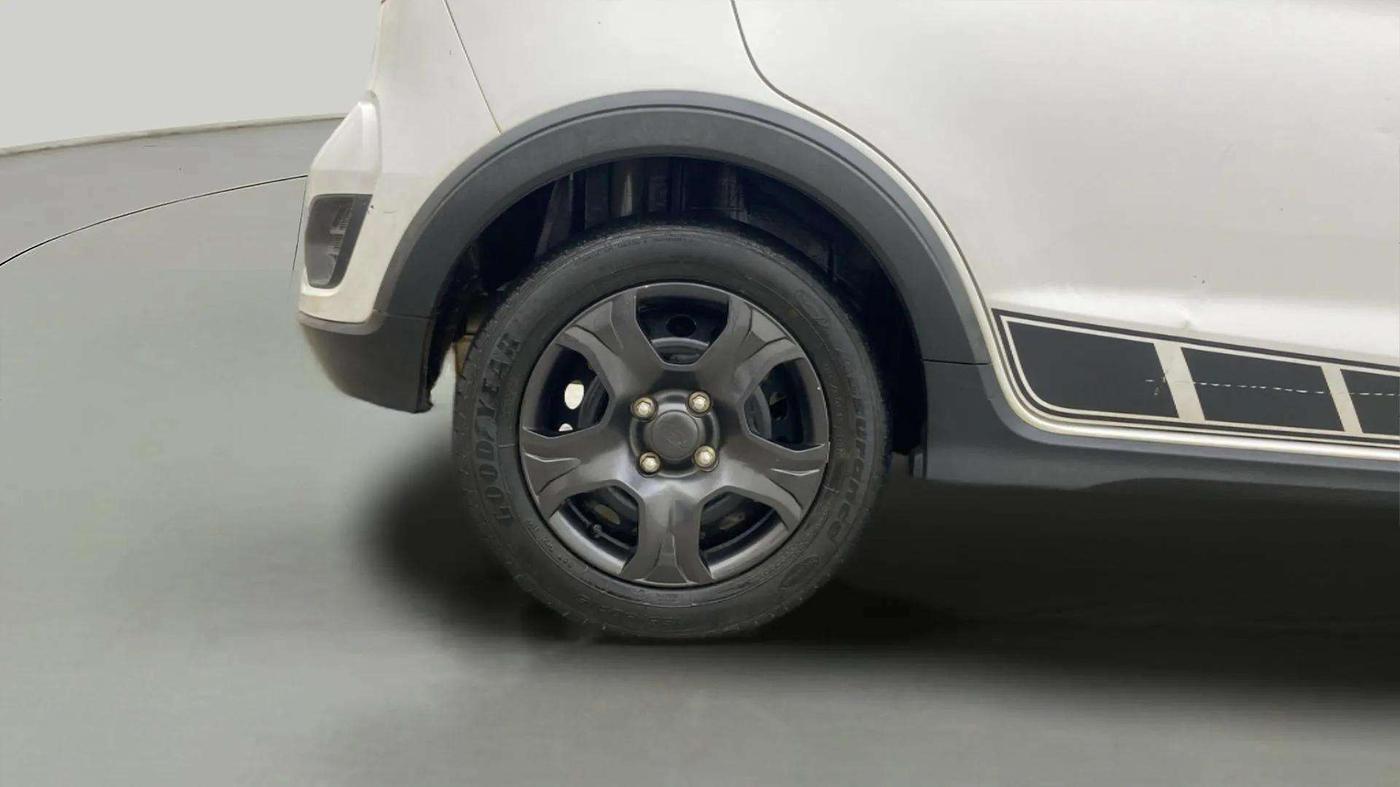 2018 Ford FREESTYLE TREND 1.2 PETROL, Petrol, Manual, 32,422 km, Right Rear Wheel