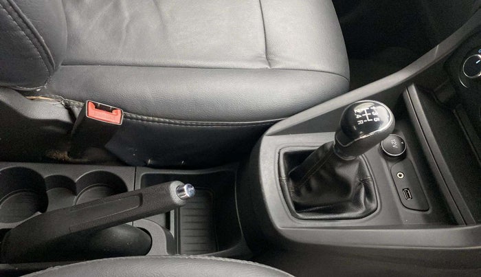 2018 Ford FREESTYLE TREND 1.2 PETROL, Petrol, Manual, 31,929 km, Gear Lever