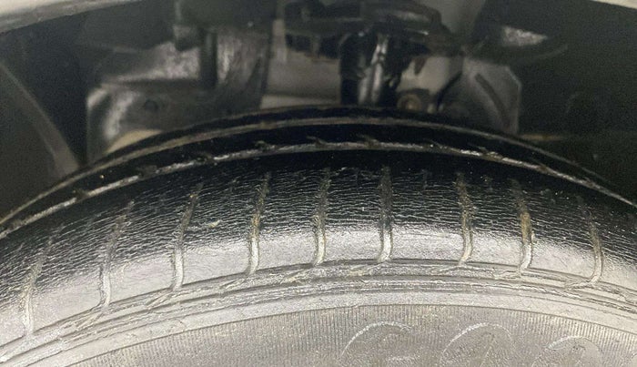 2018 Ford FREESTYLE TREND 1.2 PETROL, Petrol, Manual, 31,929 km, Left Front Tyre Tread
