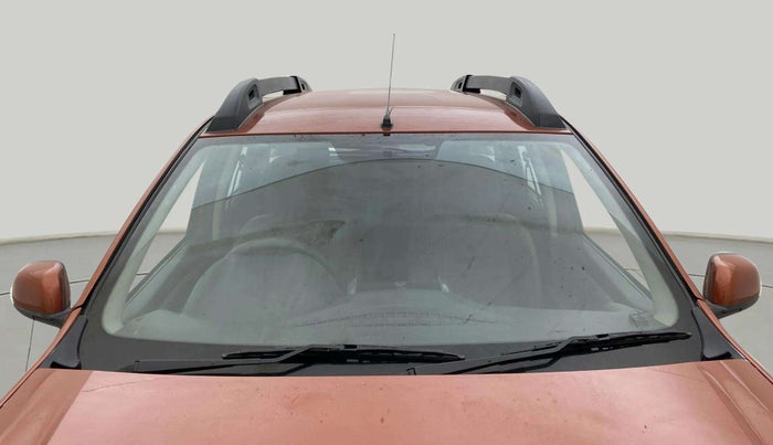 2017 Renault Duster RXL 1.6 PETROL, Petrol, Manual, 32,061 km, Front Windshield