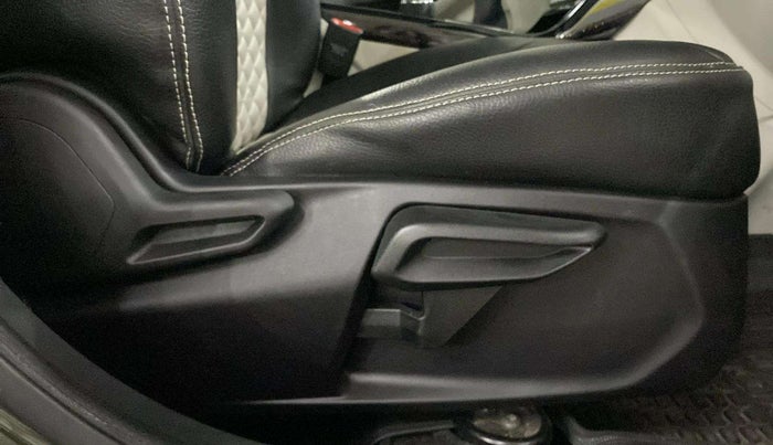 2022 Tata NEXON XZ PLUS PETROL, Petrol, Manual, 3,373 km, Driver Side Adjustment Panel