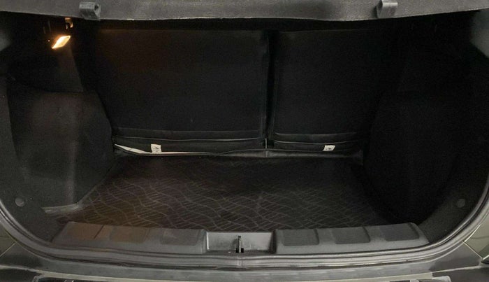 2022 Tata NEXON XZ PLUS PETROL, Petrol, Manual, 3,373 km, Boot Inside