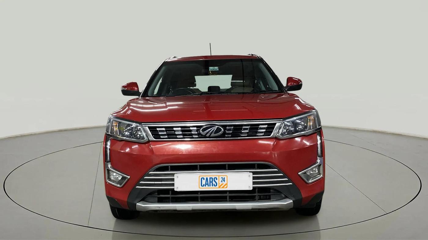 2020 Mahindra XUV300 W8 1.2 PETROL, Petrol, Manual, 21,642 km, Front