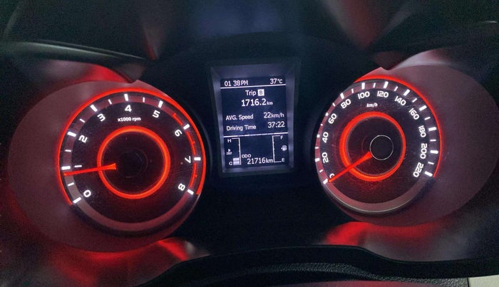 2020 Mahindra XUV300 W8 1.2 PETROL, Petrol, Manual, 21,686 km, Odometer Image