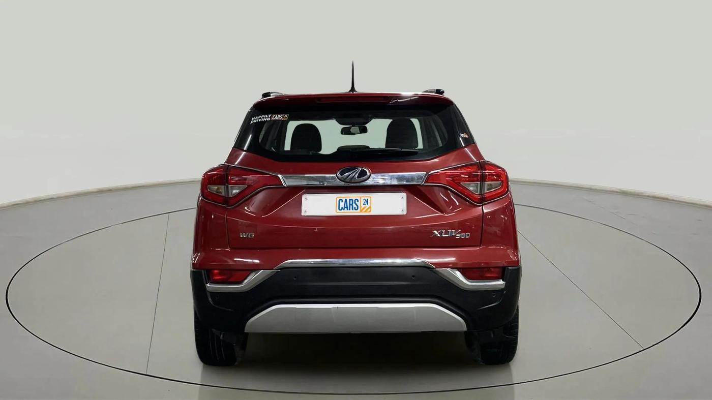 2020 Mahindra XUV300 W8 1.2 PETROL, Petrol, Manual, 21,642 km, Back/Rear