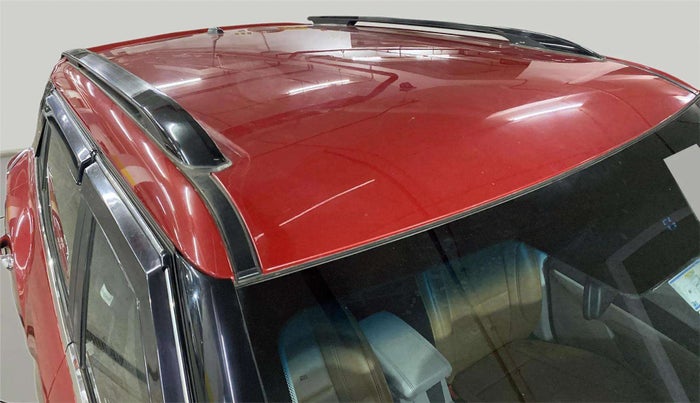 2020 Mahindra XUV300 W8 1.2 PETROL, Petrol, Manual, 21,686 km, Roof