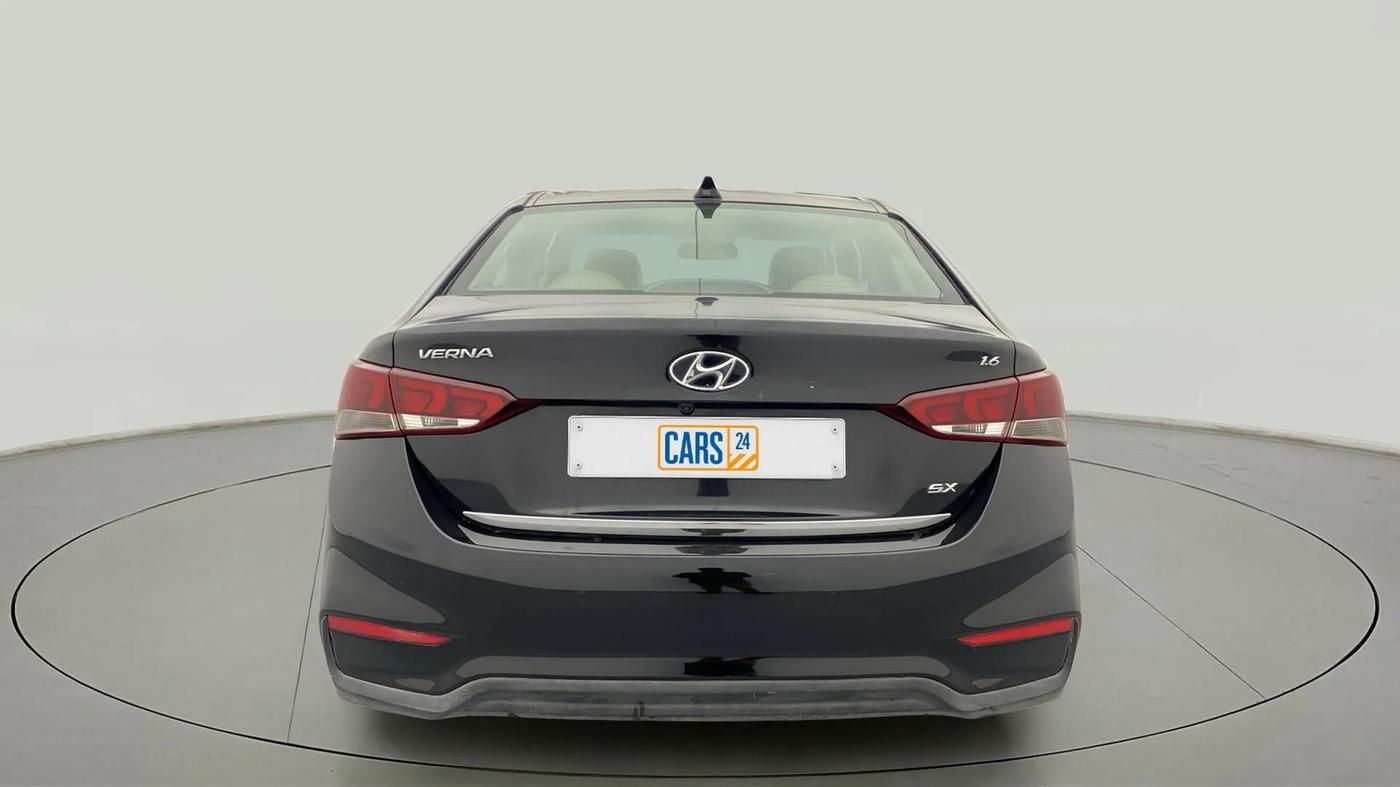 2019 Hyundai Verna 1.6 VTVT SX, Petrol, Manual, 79,165 km, Back/Rear