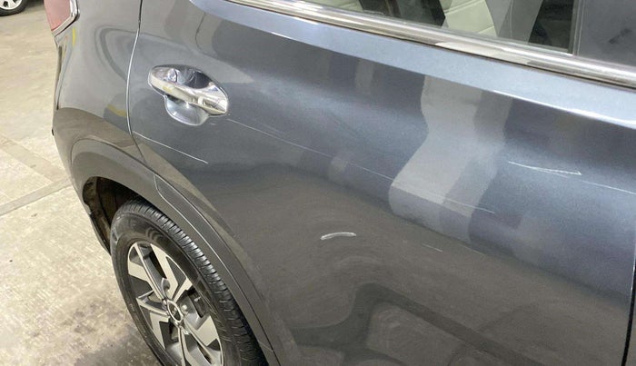 2023 KIA SONET HTX 1.0 IMT, Petrol, Manual, 8,942 km, Right rear door - Minor scratches
