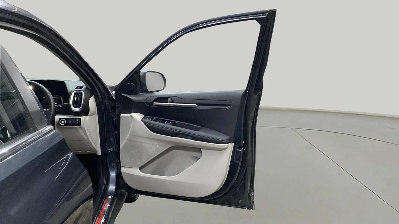 2023 KIA SONET HTX 1.0 IMT, Petrol, Manual, 8,942 km, RHS Front Door