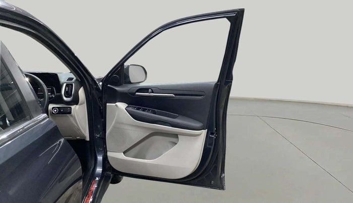 2023 KIA SONET HTX 1.0 IMT, Petrol, Manual, 8,942 km, RHS Front Door