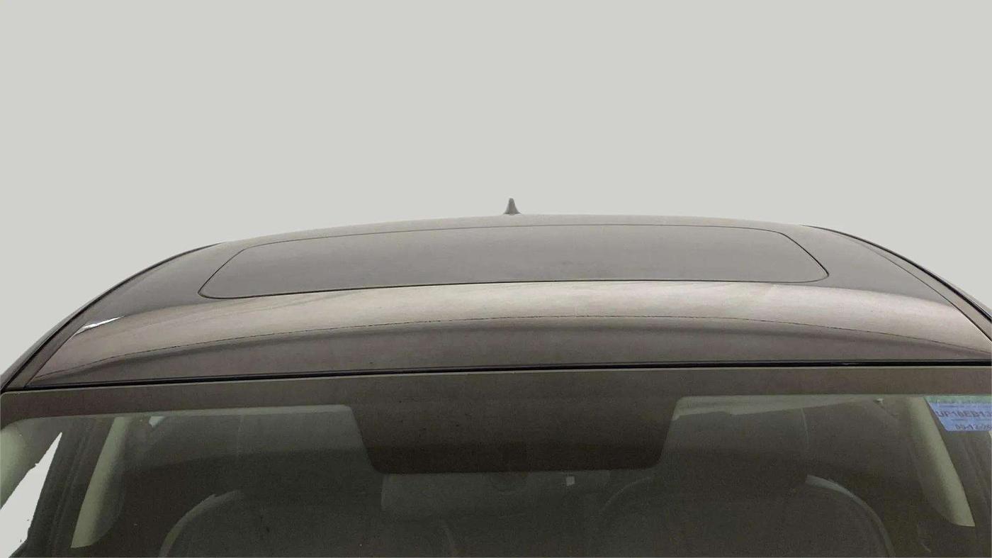 2023 Hyundai Verna SX 1.5 VTVT IVT, Petrol, Automatic, 25,193 km, Moonroof/ Sunroof