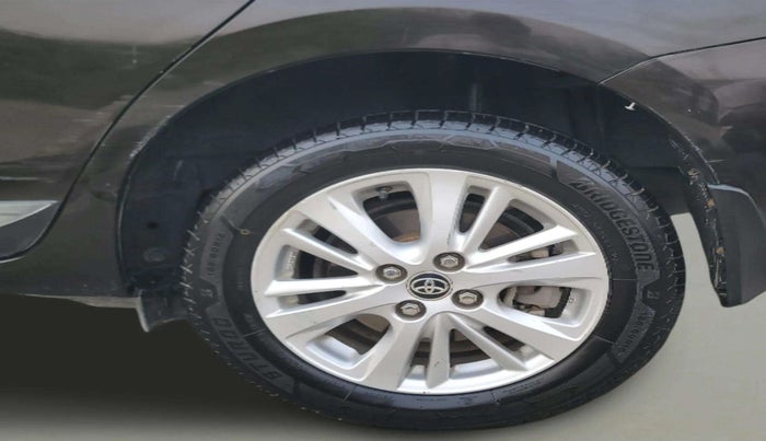 2018 Toyota YARIS V CVT, Petrol, Automatic, 1,33,567 km, Left Rear Wheel