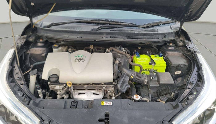2018 Toyota YARIS V CVT, Petrol, Automatic, 1,33,567 km, Engine View