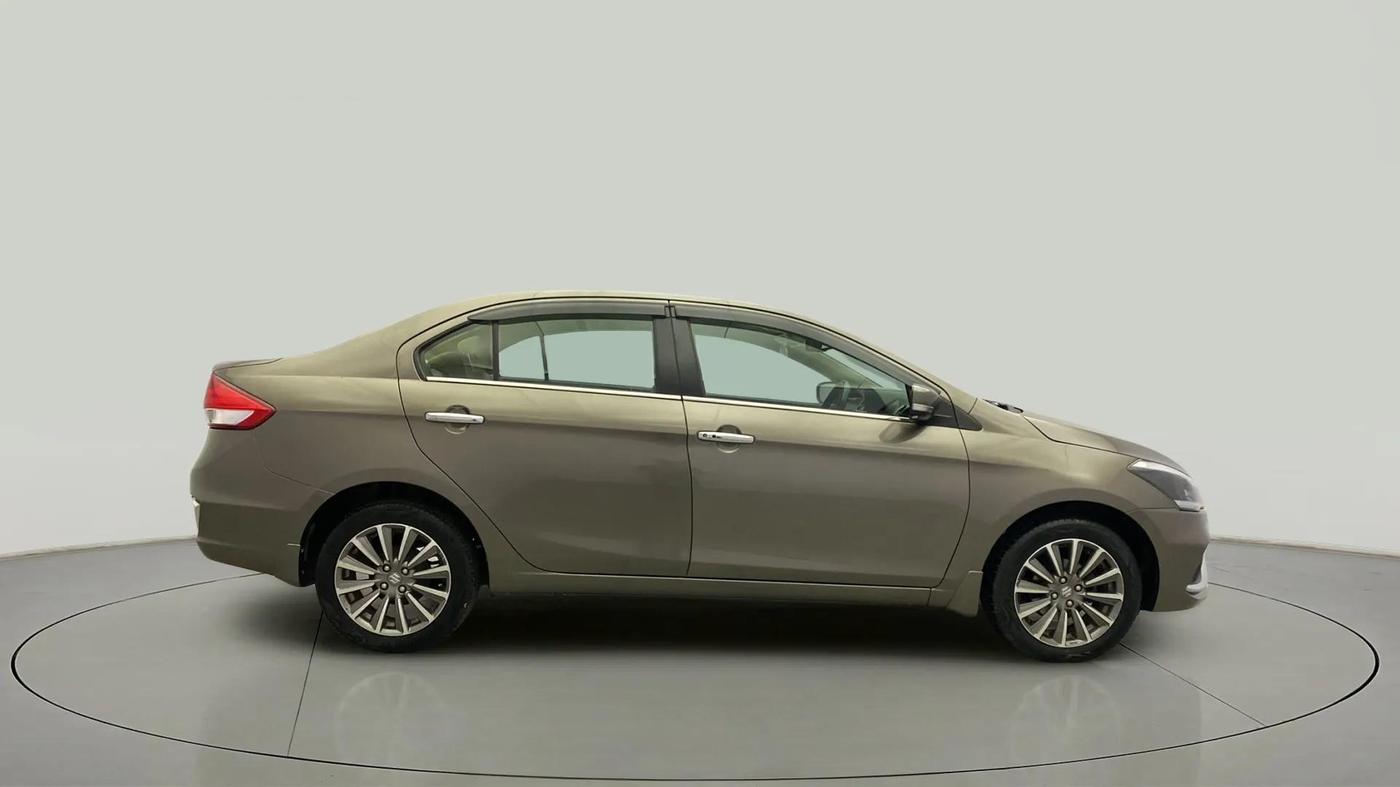 2019 Maruti Ciaz ALPHA 1.5 SHVS PETROL, Petrol, Manual, 43,475 km, Right Side View