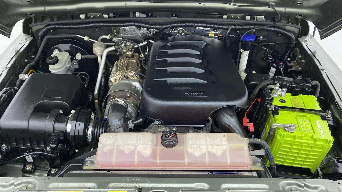 2021 Mahindra Thar LX D AT 4WD HT, Diesel, Automatic, 52,861 km, Engine View