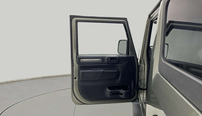 2021 Mahindra Thar LX D AT 4WD HT, Diesel, Automatic, 52,861 km, LHS Front Door