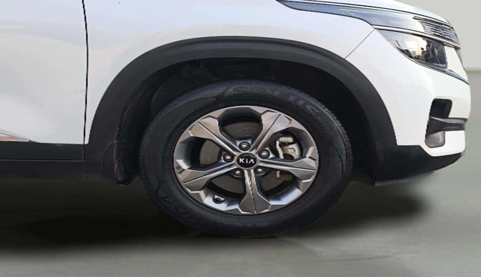 2020 KIA SELTOS HTK PLUS 1.5, Petrol, Manual, 49,671 km, Right Front Wheel