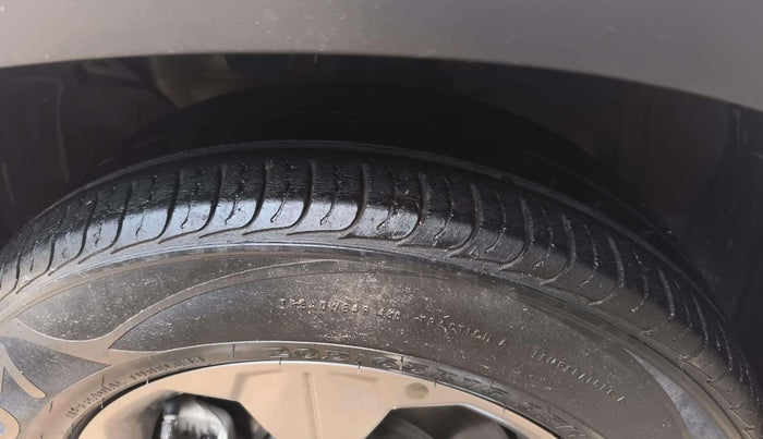 2020 KIA SELTOS HTK PLUS 1.5, Petrol, Manual, 49,671 km, Left Front Tyre Tread