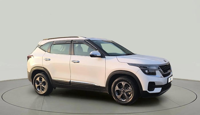 2020 KIA SELTOS HTK PLUS 1.5, Petrol, Manual, 49,671 km, Right Front Diagonal