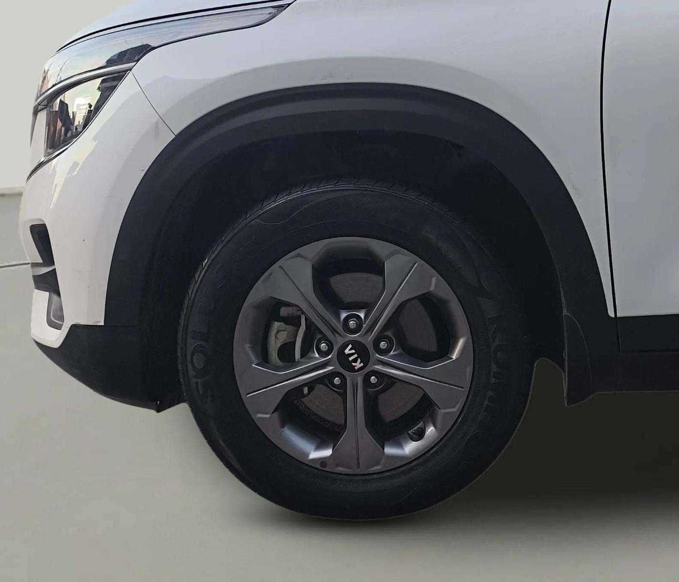 2020 KIA SELTOS HTK PLUS 1.5, Petrol, Manual, 49,671 km, Left Front Wheel