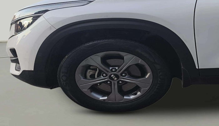 2020 KIA SELTOS HTK PLUS 1.5, Petrol, Manual, 49,671 km, Left Front Wheel
