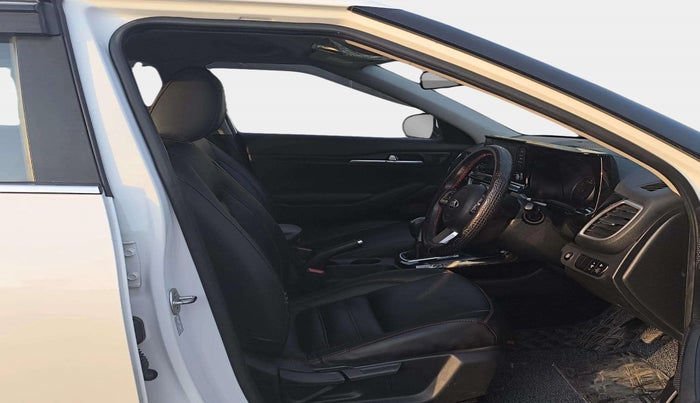 2020 KIA SELTOS HTK PLUS 1.5, Petrol, Manual, 49,671 km, Right Side Front Door Cabin