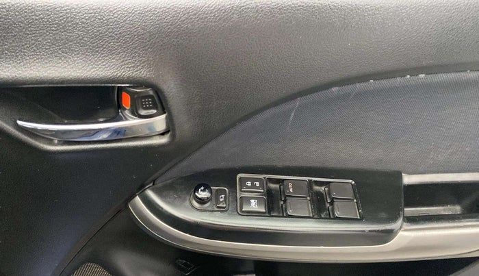 2021 Maruti Baleno DELTA PETROL 1.2, Petrol, Manual, 74,438 km, Driver Side Door Panels Control