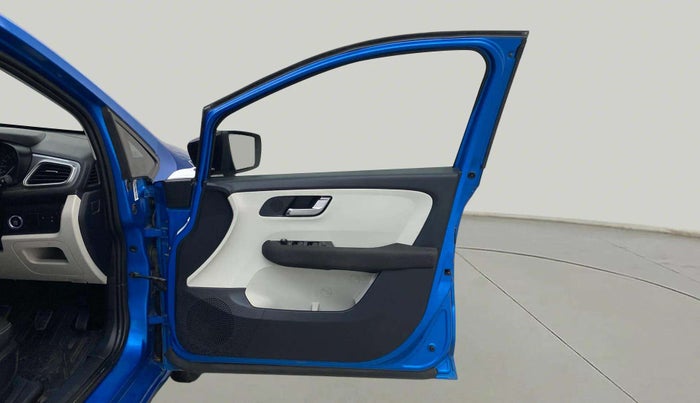 2021 Tata ALTROZ XZ PLUS I-TURBO PETROL, Petrol, Manual, 52,602 km, RHS Front Door