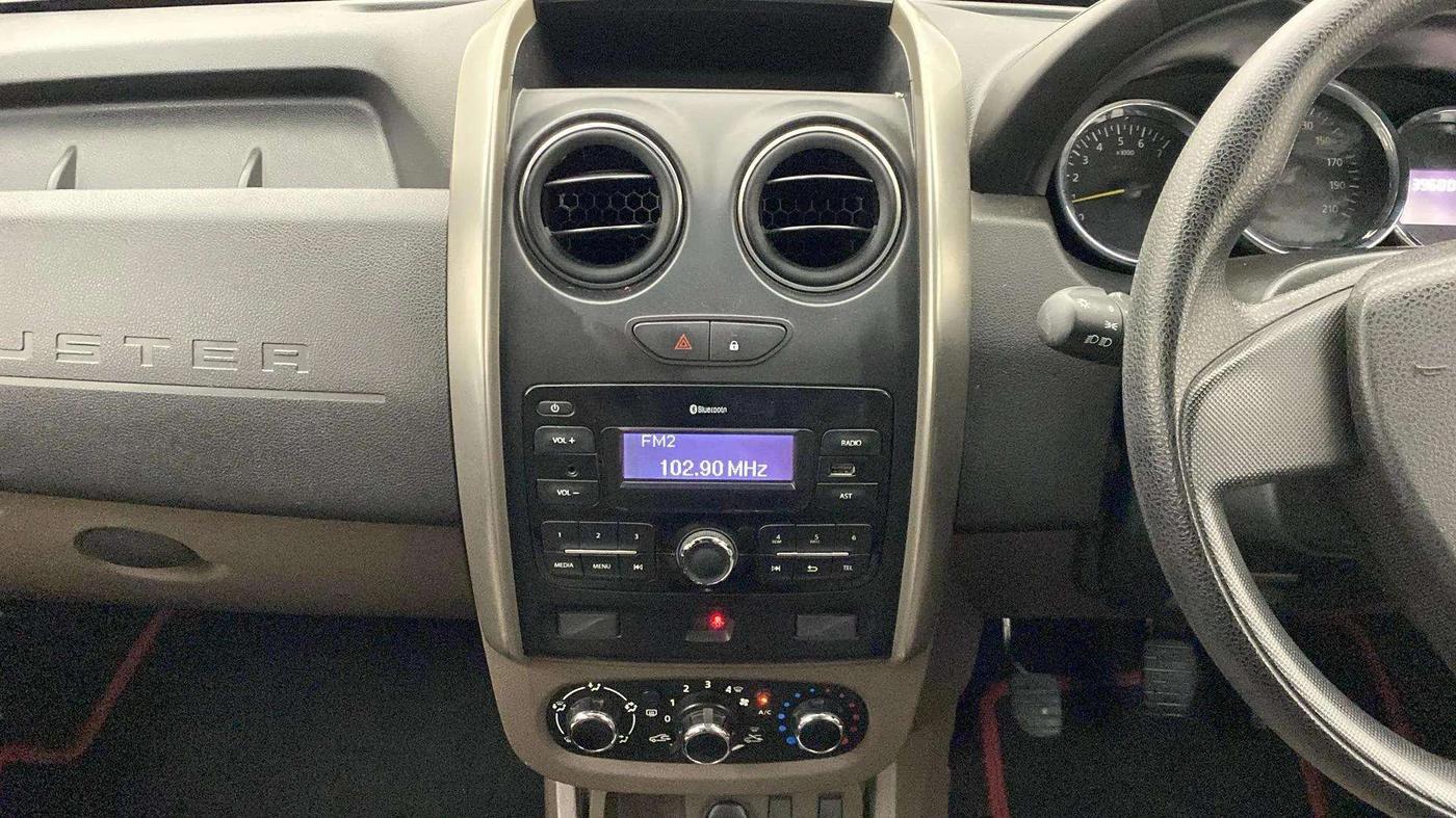 2017 Renault Duster RXL PETROL, Petrol, Manual, 39,597 km, Air Conditioner