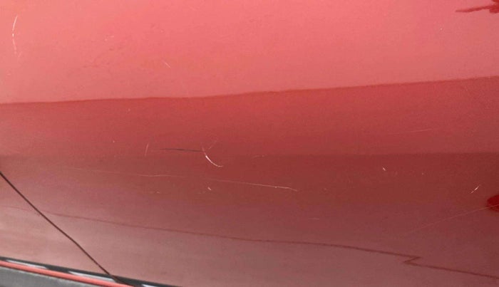 2017 Renault Duster RXL PETROL, Petrol, Manual, 39,597 km, Rear left door - Minor scratches
