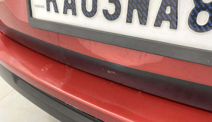 2017 Renault Duster RXL PETROL, Petrol, Manual, 39,597 km, Dicky (Boot door) - Slightly dented