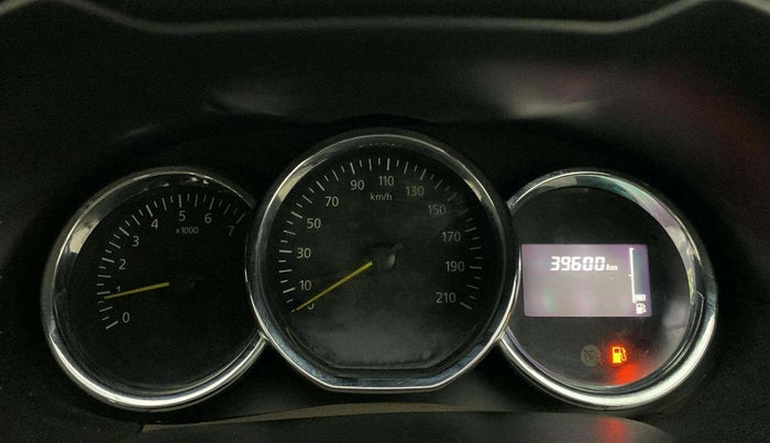 2017 Renault Duster RXL PETROL, Petrol, Manual, 39,597 km, Odometer Image