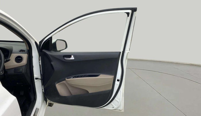 2019 Hyundai Grand i10 SPORTZ 1.2 KAPPA VTVT, Petrol, Manual, 30,507 km, RHS Front Door