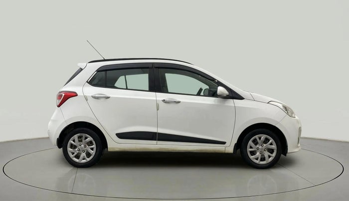 2019 Hyundai Grand i10 SPORTZ 1.2 KAPPA VTVT, Petrol, Manual, 30,507 km, Right Side View