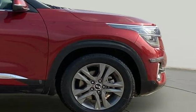 2020 KIA SELTOS HTX 1.5 PETROL, Petrol, Manual, 34,314 km, Right fender - Minor scratches