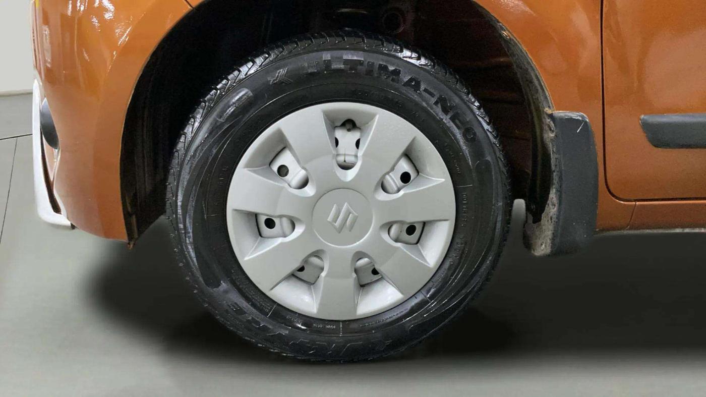 2021 Maruti New Wagon-R LXI CNG 1.0, CNG, Manual, 41,170 km, Left Front Wheel