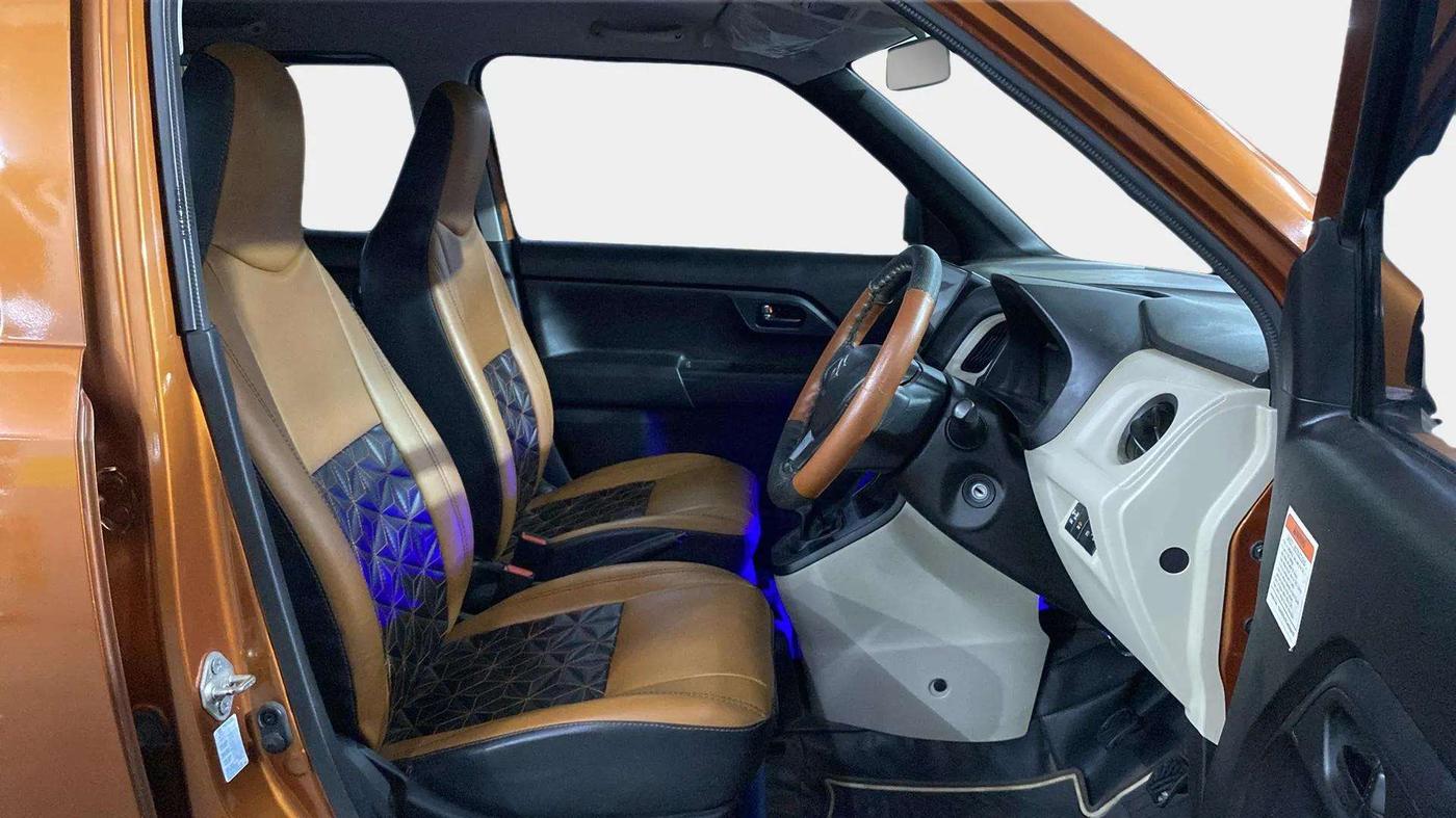 2021 Maruti New Wagon-R LXI CNG 1.0, CNG, Manual, 41,170 km, Right Side Front Door Cabin