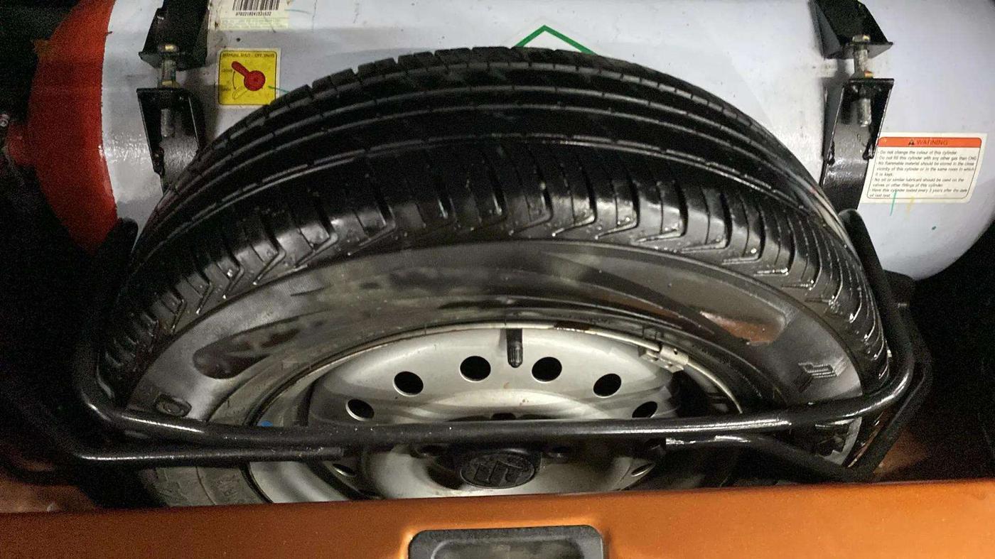 2021 Maruti New Wagon-R LXI CNG 1.0, CNG, Manual, 41,170 km, Spare Tyre