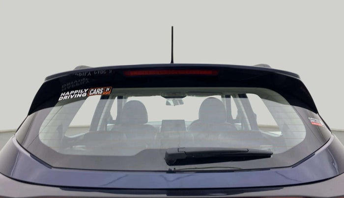 2024 Mahindra XUV 3XO AX5L 1.2 TGDi AT, Petrol, Automatic, 5,468 km, Rear Windshield