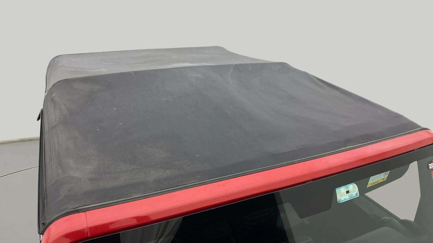 2023 Mahindra Thar LX D 4WD AT CONVERTIBLE, Diesel, Automatic, 14,813 km, Roof