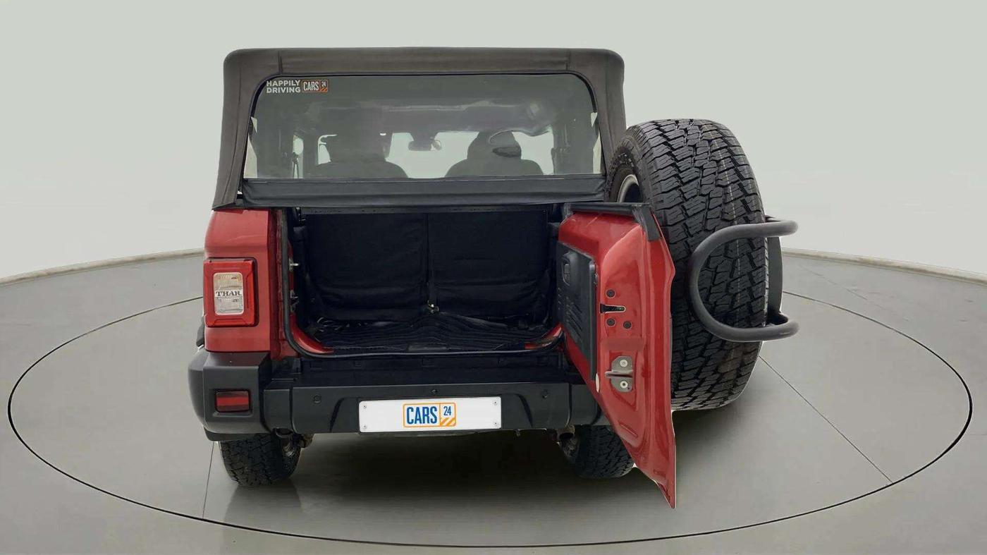 2023 Mahindra Thar LX D 4WD AT CONVERTIBLE, Diesel, Automatic, 14,813 km, Boot Door Open