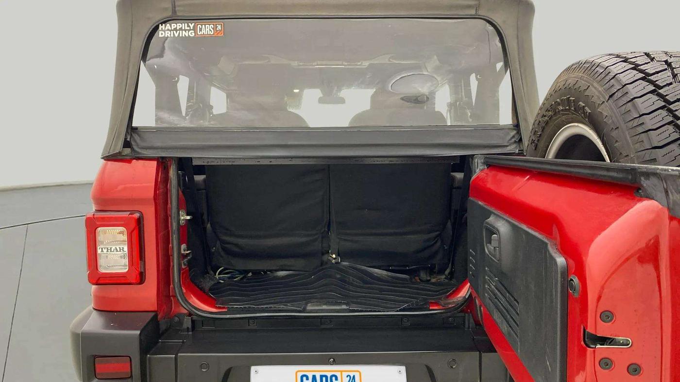 2023 Mahindra Thar LX D 4WD AT CONVERTIBLE, Diesel, Automatic, 14,813 km, Boot Open Zoomed View