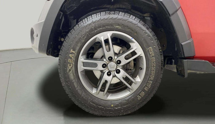 2023 Mahindra Thar LX D 4WD AT CONVERTIBLE, Diesel, Automatic, 14,687 km, Left Front Wheel