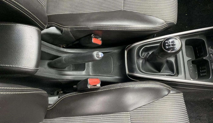 2020 Maruti XL6 ZETA MT, Petrol, Manual, 71,167 km, Gear Lever