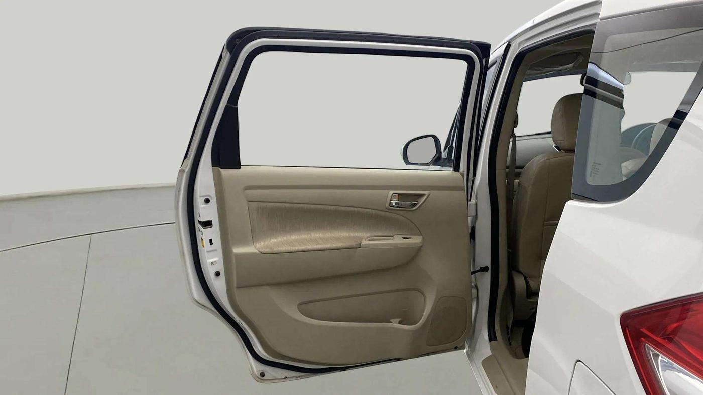 2015 Maruti Ertiga VXI, Petrol, Manual, 33,036 km, LHS Rear Door