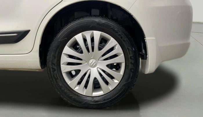 2015 Maruti Ertiga VXI, Petrol, Manual, 32,954 km, Left Rear Wheel