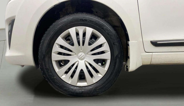 2015 Maruti Ertiga VXI, Petrol, Manual, 32,954 km, Left Front Wheel