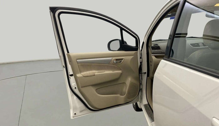 2015 Maruti Ertiga VXI, Petrol, Manual, 32,954 km, LHS Front Door