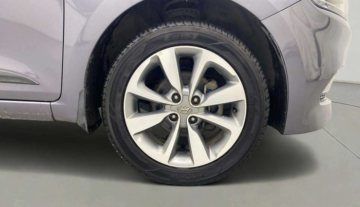 2016 Hyundai Elite i20 ASTA 1.2 (O), Petrol, Manual, 26,591 km, Right Front Wheel