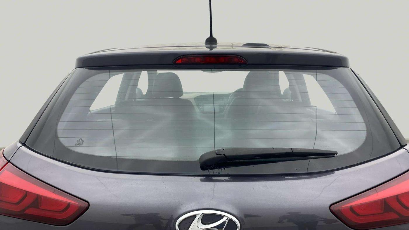 2016 Hyundai Elite i20 ASTA 1.2 (O), Petrol, Manual, 26,597 km, Rear Windshield